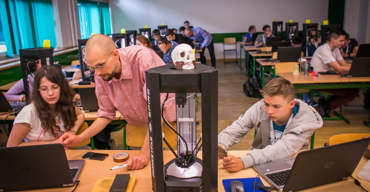 Najzdolniejsza młodzież z całej Polski na innowacyjnym obozie naukowym ADAMED SmartUP w SGGW Najzdolniejsza młodzież z całej Polski na innowacyjnym obozie naukowym ADAMED SmartUP w SGGW
