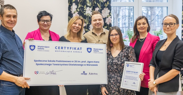 „Wspierająca Szkoła” – wręczono certyfikaty szkołom uczestniczącym w programie Fundacji Adamed i serwisu Życie Warte Jest Rozmowy „Wspierająca Szkoła” – wręczono certyfikaty szkołom uczestniczącym w programie Fundacji Adamed i serwisu Życie Warte Jest Rozmowy