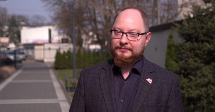 Ministerstwo Zdrowia wraca do pomysłu zakazu sprzedaży aromatyzowanych saszetek nikotynowych. Według ekspertów oznacza to likwidację całego rynku Ministerstwo Zdrowia wraca do pomysłu zakazu sprzedaży aromatyzowanych saszetek nikotynowych. Według ekspertów oznacza to likwidację całego rynku