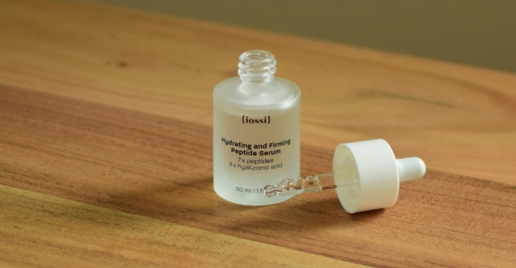 IOSSI: Nawilżająco Ujędrniające Serum Peptydowe. 7 x peptydy. 3 x kwas hialuronowy IOSSI: Nawilżająco Ujędrniające Serum Peptydowe. 7 x peptydy. 3 x kwas hialuronowy