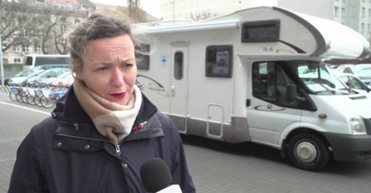 Polacy nie mają podstawowej wiedzy o zakażeniu HIV. 90 proc. uważa, że problem ich nie dotyczy, a co trzeci, że wirusa przenoszą komary Polacy nie mają podstawowej wiedzy o zakażeniu HIV. 90 proc. uważa, że problem ich nie dotyczy, a co trzeci, że wirusa przenoszą komary