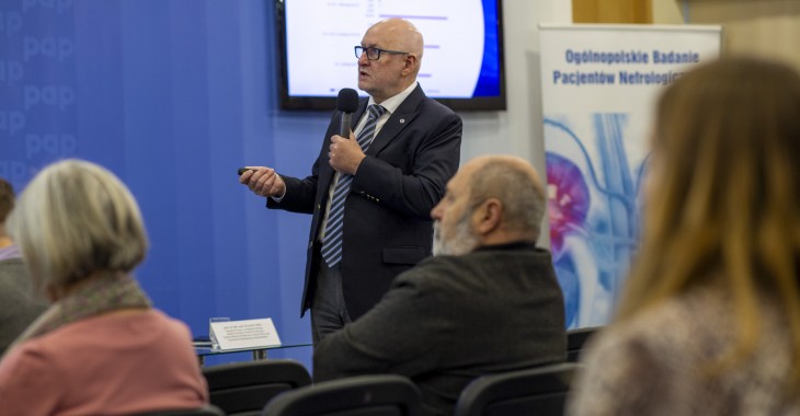 Pacjenci z przewlekłą chorobą nerek mogą unikąć przedwczesnej dializy Pacjenci z przewlekłą chorobą nerek mogą unikąć przedwczesnej dializy