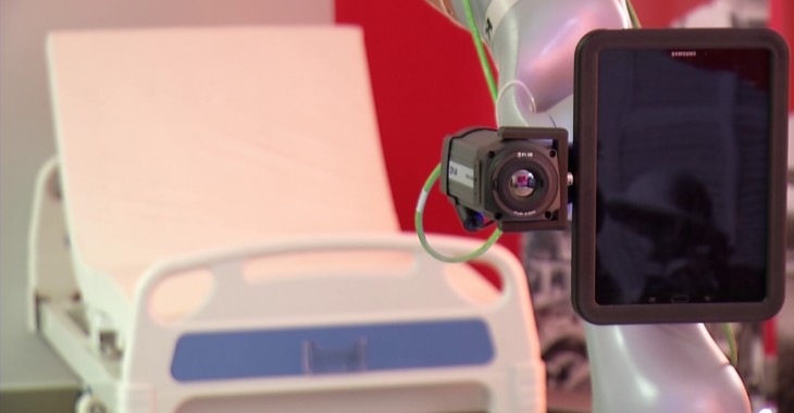 Pandemia koronawirusa przyspieszy rozwój technologii telemedycznych. Roboty przejmują część zadań lekarzy i pielęgniarek Pandemia koronawirusa przyspieszy rozwój technologii telemedycznych. Roboty przejmują część zadań lekarzy i pielęgniarek
