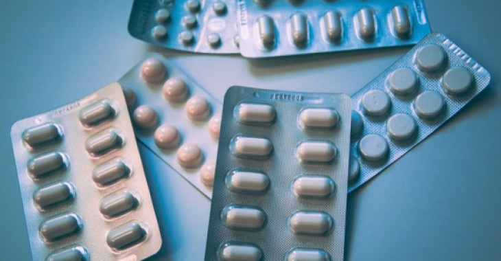 Lek na COVID-19? Uważaj na fałszywe produkty Lek na COVID-19? Uważaj na fałszywe produkty
