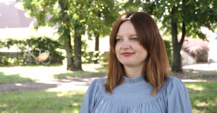 Polacy obawiają się drugiej fali pandemii. Co czwarty ogranicza wydatki, a ponad połowa wybiera polskie produkty i krajowe atrakcje turystyczne