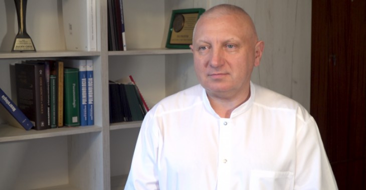 Co roku kilkaset tysięcy osób w Polsce choruje na pozaszpitalne zapalenie płuc. Wywołuje je nie tylko COVID-19, lecz także bakterie Co roku kilkaset tysięcy osób w Polsce choruje na pozaszpitalne zapalenie płuc. Wywołuje je nie tylko COVID-19, lecz także bakterie