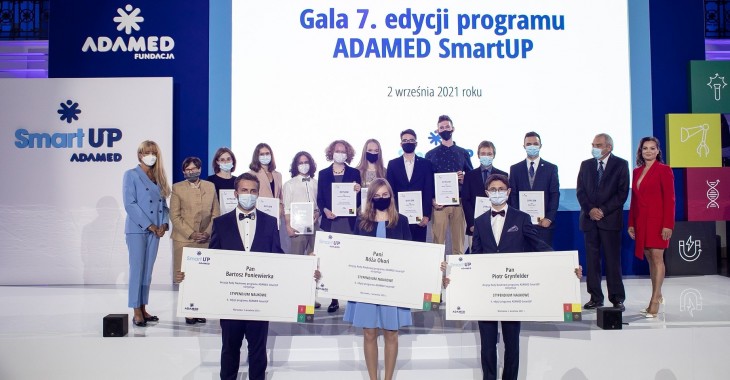 Młodzi, zdolni, ambitni – znamy laureatów nagrody głównej 7. edycji programu ADAMED SmartUP Młodzi, zdolni, ambitni – znamy laureatów nagrody głównej 7. edycji programu ADAMED SmartUP