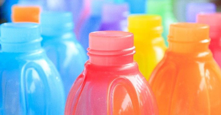 Od 2023 roku w Polsce systematycznie będą wycofywane opakowania z plastiku Od 2023 roku w Polsce systematycznie będą wycofywane opakowania z plastiku